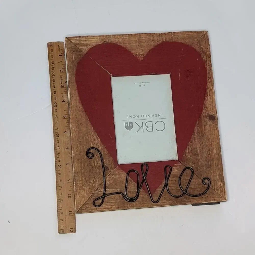 Valentine's Day Rustic Wooden Heart Picture Frame‎ Stand Wired Love Writing